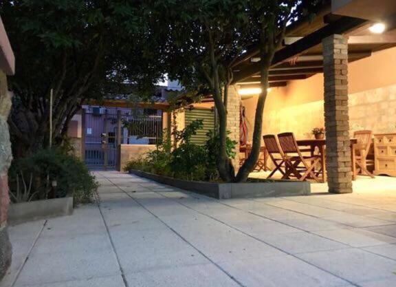 Il Mandarino Bed & Breakfast Decimomannu Exterior foto